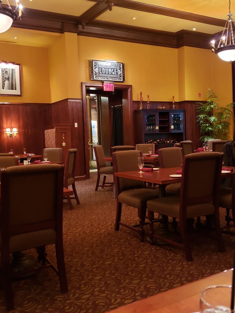 The Lounge and a Slower Evening The Lounge and a Slower Evening