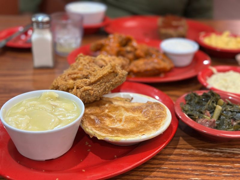 The Multi-Course Family Style Feast