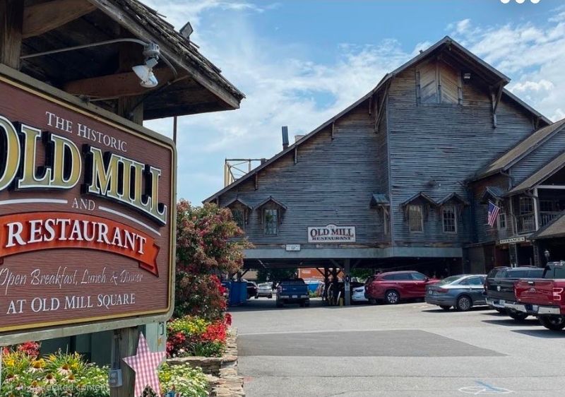 The Old Mill Restaurant, Ellenton, Florida