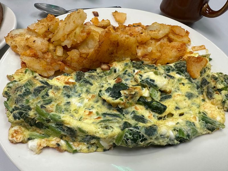 The Omelettes Everyone Keeps Ordering