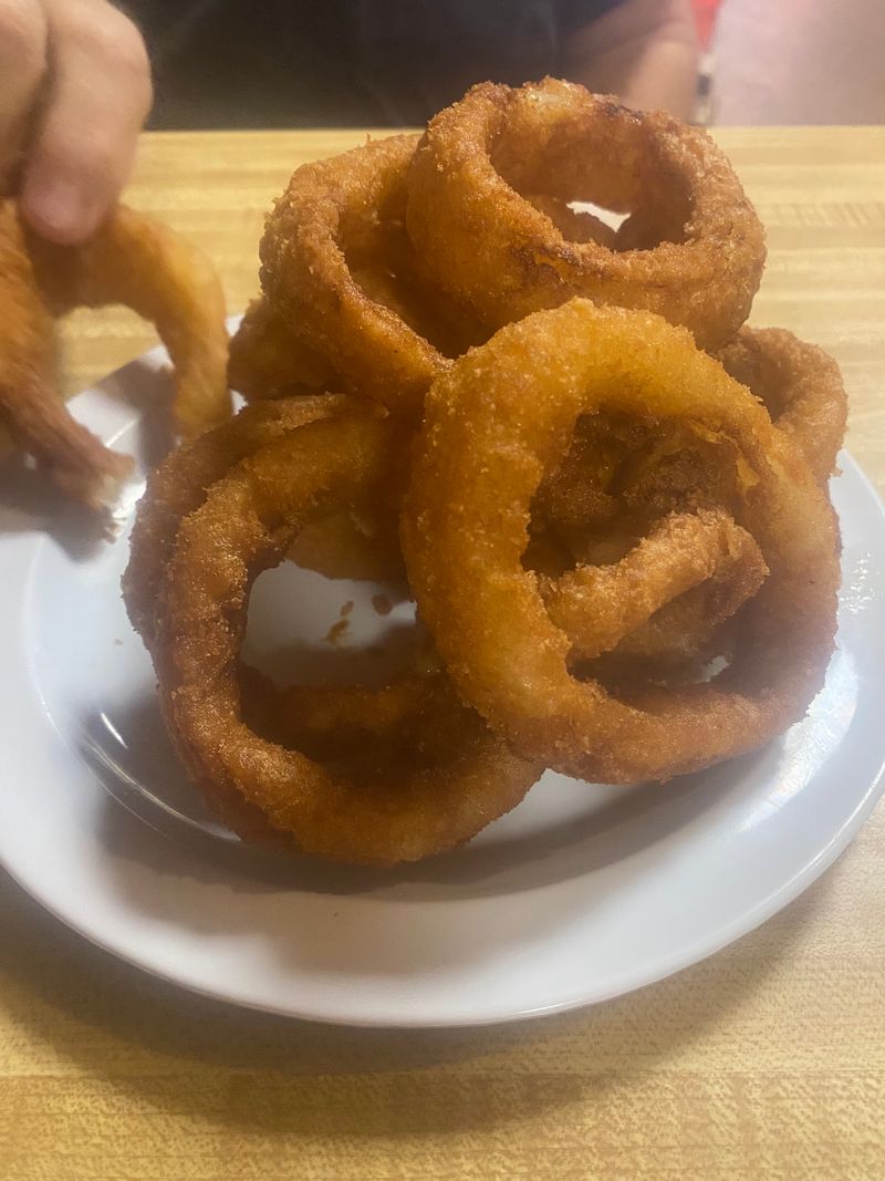 The Onion Rings Worth Ordering The Onion Rings Worth Ordering