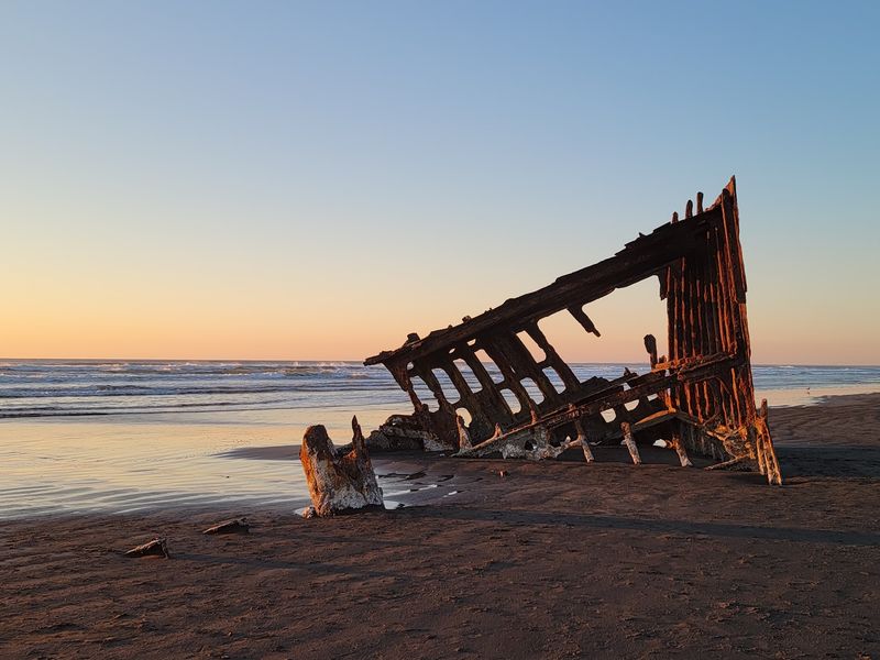 The Peter Iredale Shipwreck