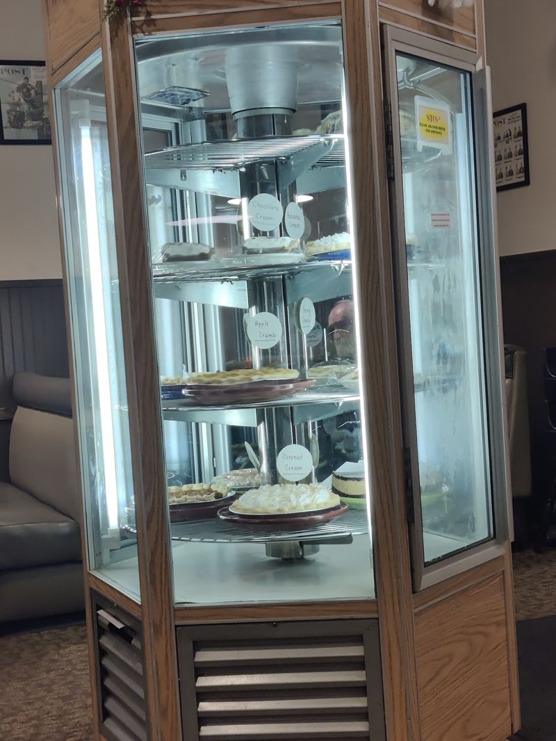 The Pie Display That Steals the Show The Pie Display That Steals the Show