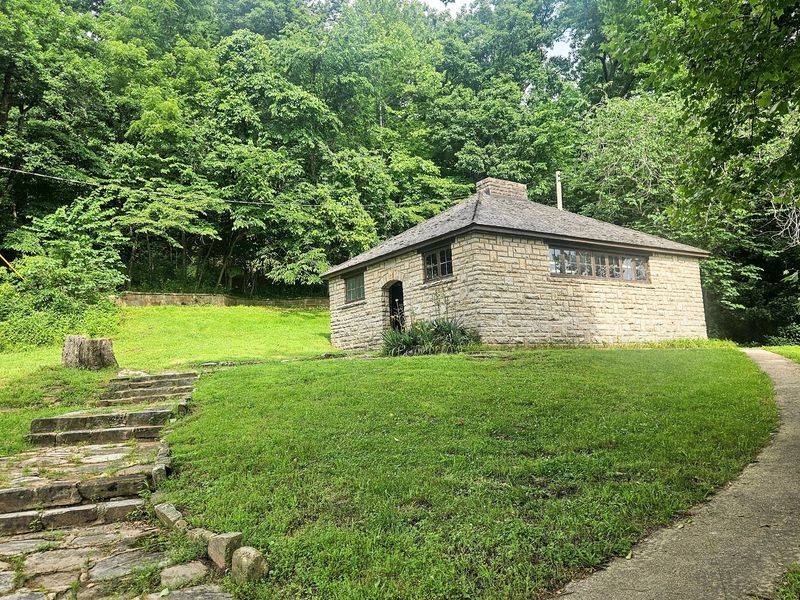The Rustic Dining Lodge