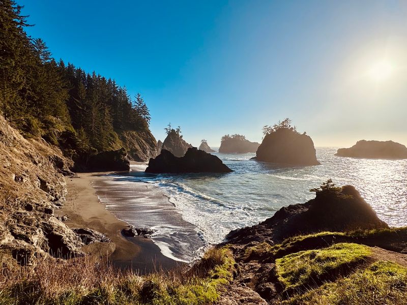 The Sea Stacks and Rock Formations That Steal The Show The Sea Stacks and Rock Formations That Steal The Show