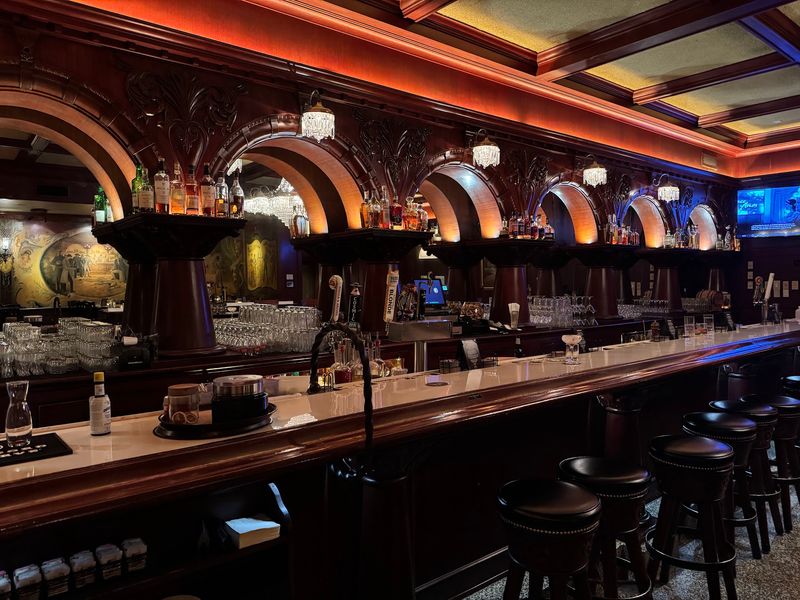 The Small Bar and Its Happy Hour Draw