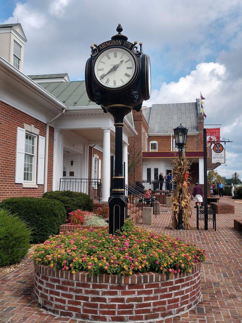 The Small-Town Feel People Keep Chasing