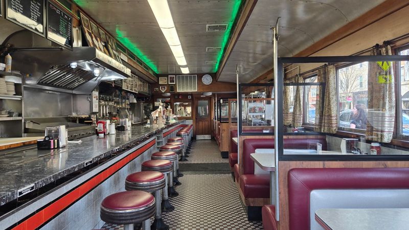 The Story of a Diner That Refused to Change