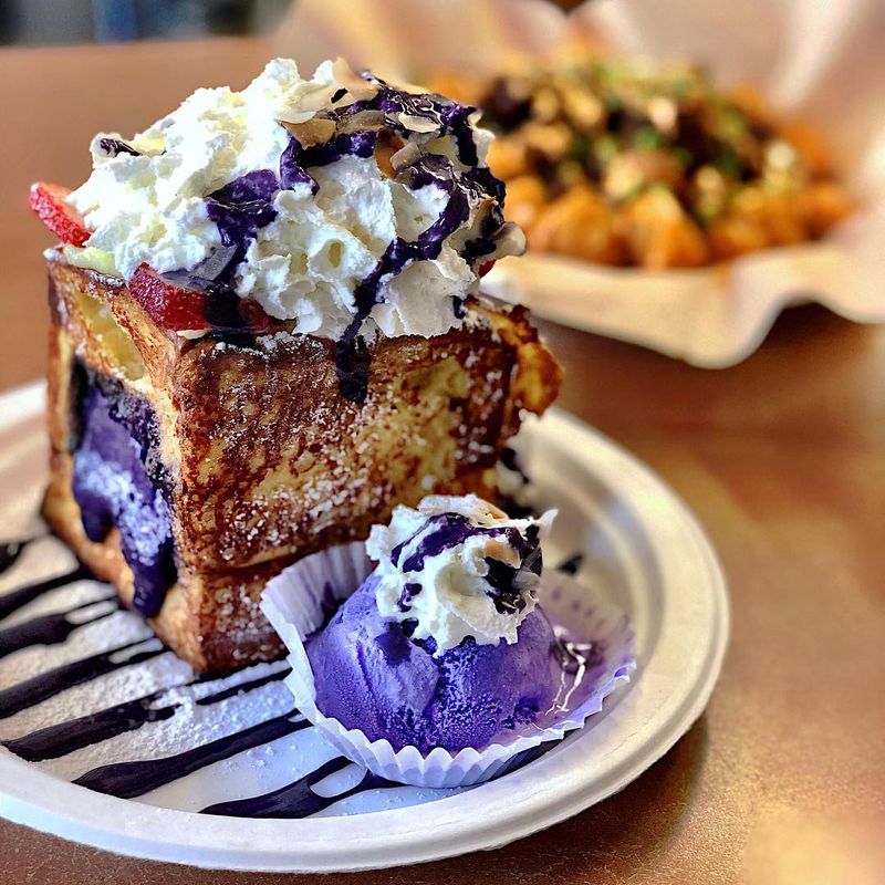 The Stuffed French Toast Everyone Talks About