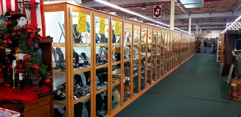 The Thrill of the Hunt Meets Real Prices