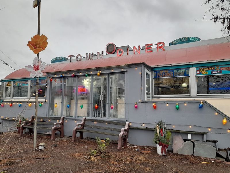 The Train Car That Became a Kitchen The Train Car That Became a Kitchen