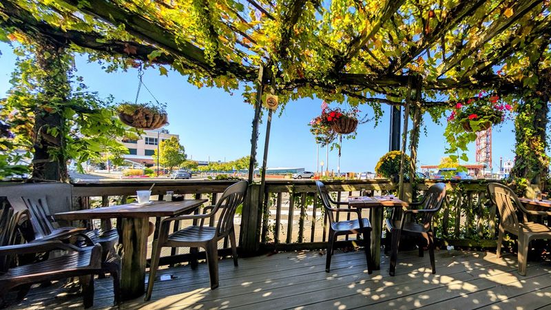 The Waterfront Location That Sets the Mood