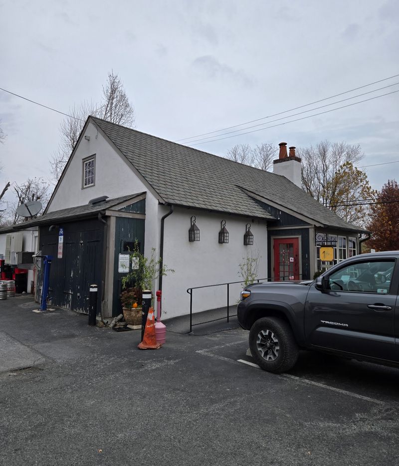 The Whip Tavern, Coatesville