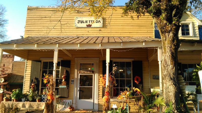 The Whistle Stop Cafe, Juliette, Georgia The Whistle Stop Cafe, Juliette, Georgia