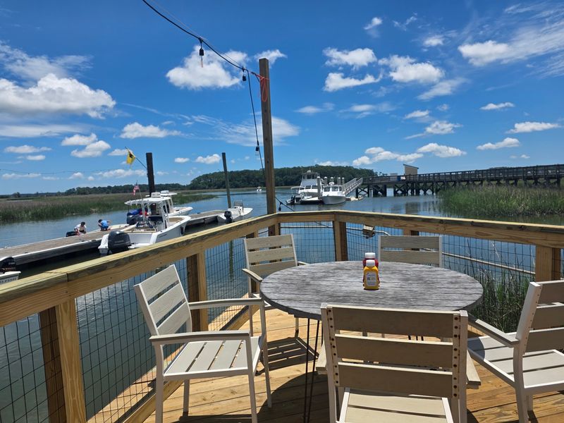 The Wyld Dock Bar, Savannah