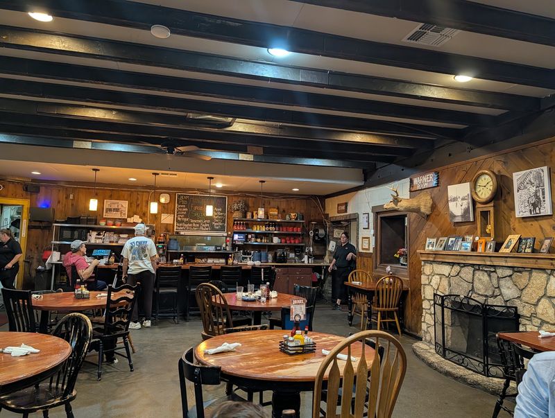 Three Dining Rooms With a Cowboy Streak