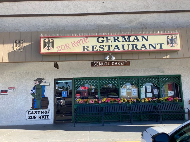 Tips for Planning Your Visit to Zur Kate