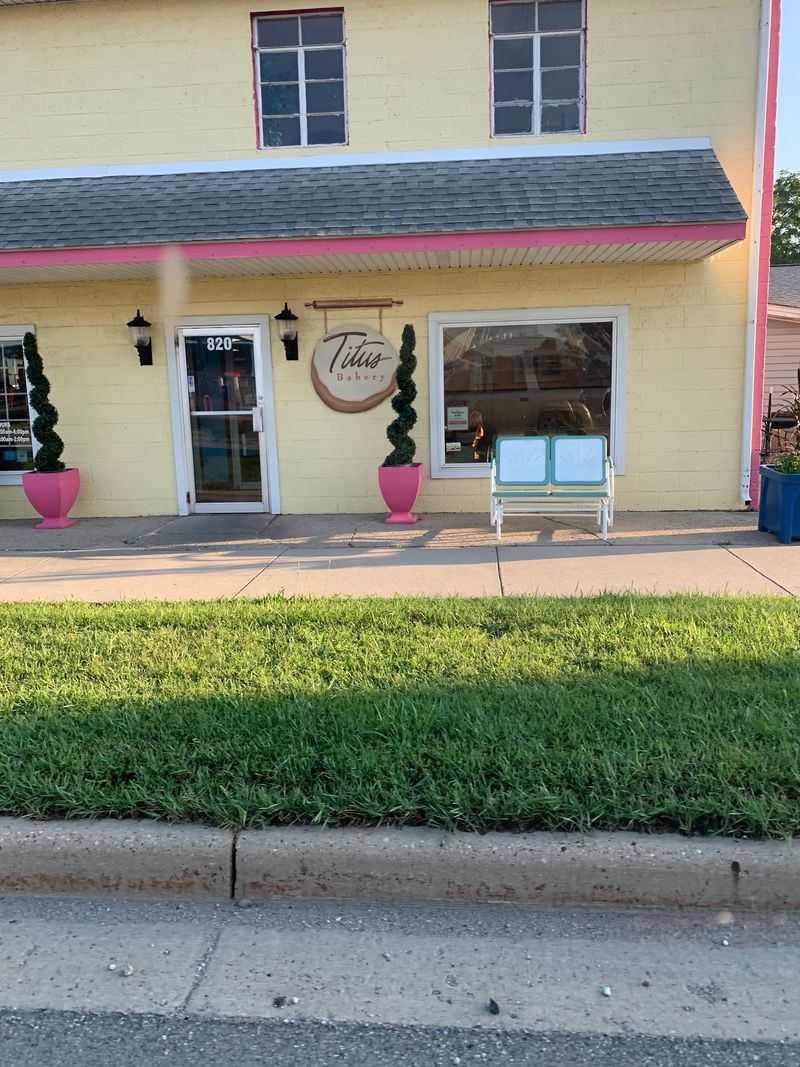 Titus Bakery, Lebanon, Indiana