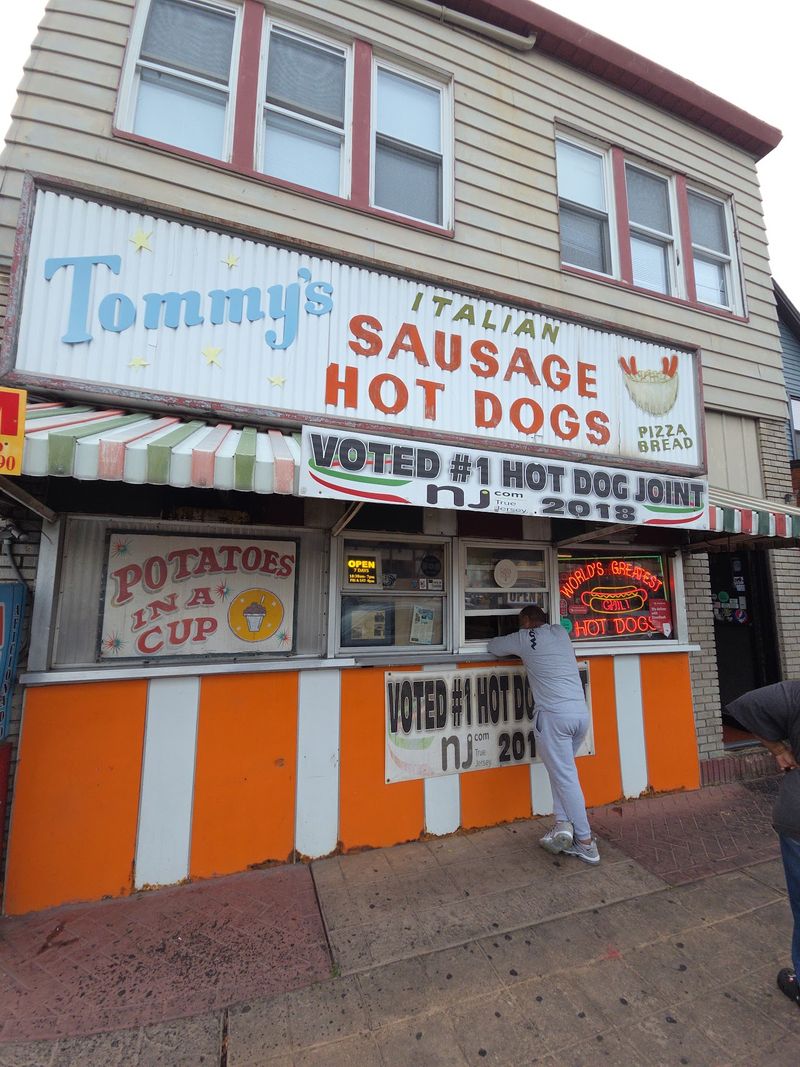 Tommy's Italian Sausage, Elizabeth, NJ Tommy's Italian Sausage, Elizabeth, NJ