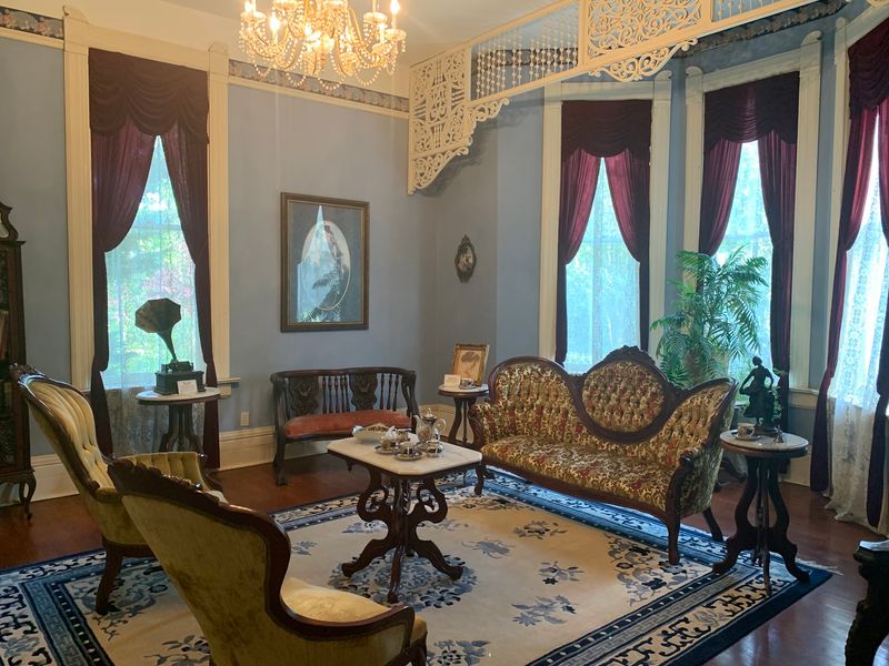 Tours That Turn History Into Storytelling