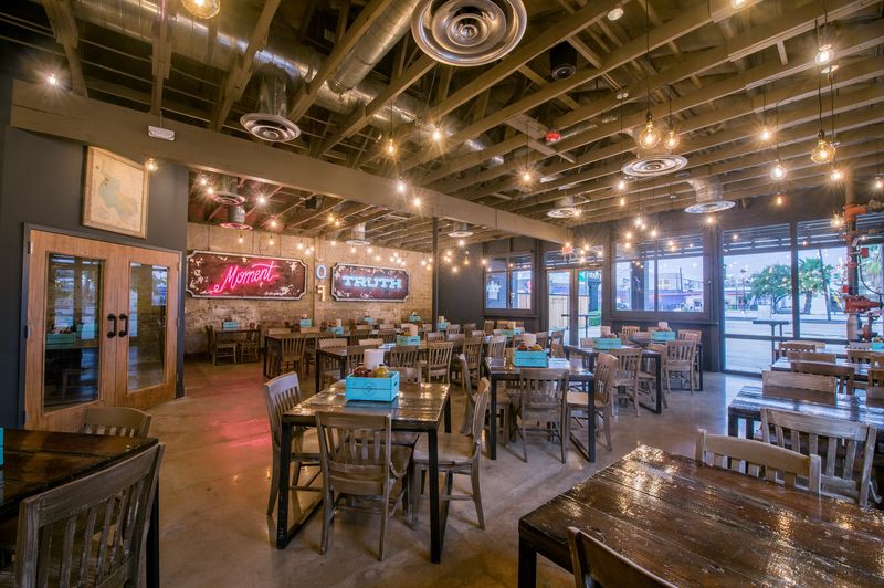 Truth Barbeque, Houston