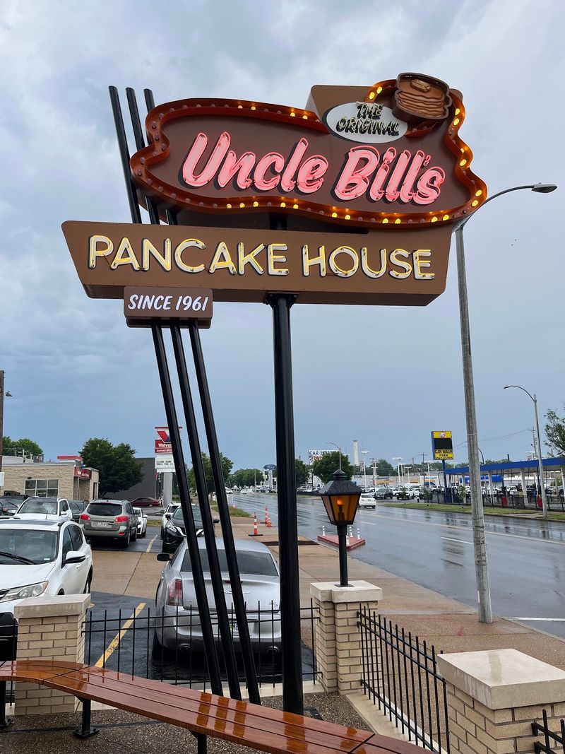 Uncle Bill's Pancake & Dinner House, St. Louis