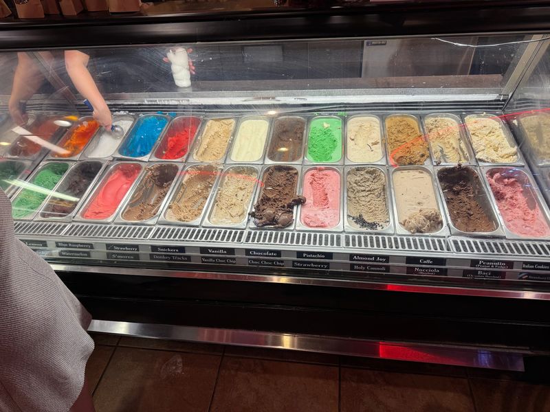 Vaccaro's, Various Locations, Maryland