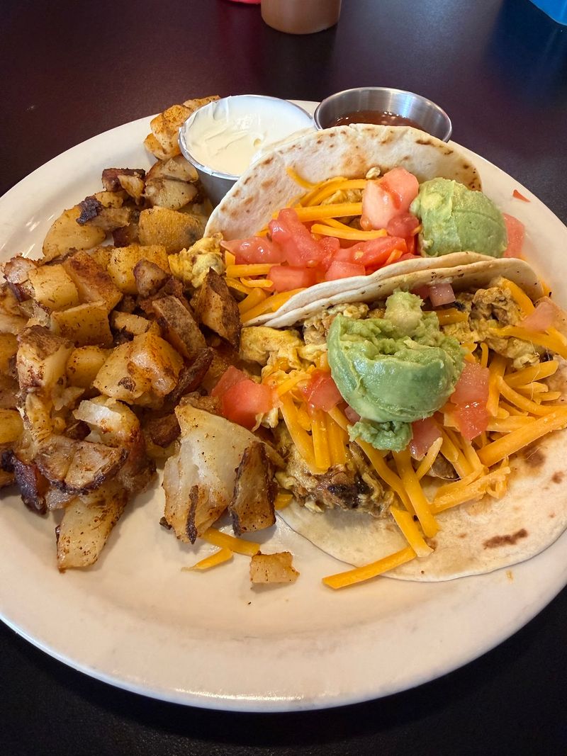 Vegan-Friendly Wraps With a Mexican-Inspired Twist Vegan-Friendly Wraps With a Mexican-Inspired Twist