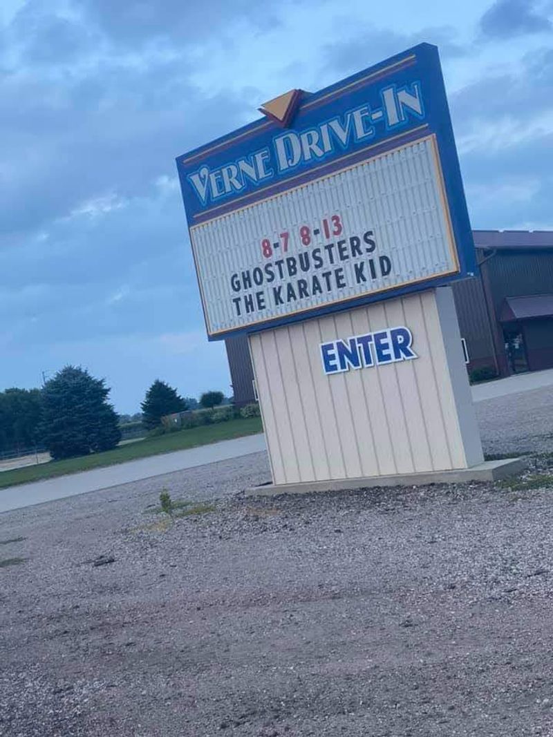 Verne Drive-In, Luverne, Minnesota Verne Drive-In, Luverne, Minnesota