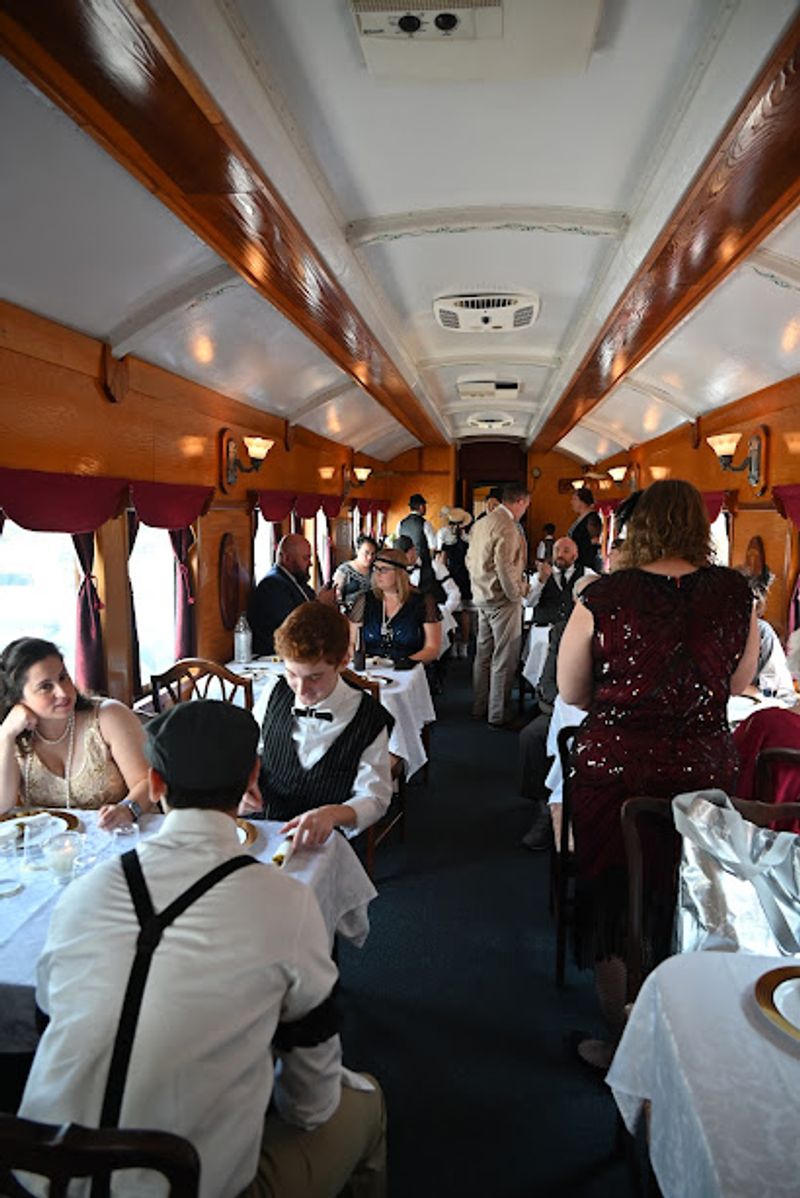 Vintage Train Cars That Double as a Dining Room Vintage Train Cars That Double as a Dining Room