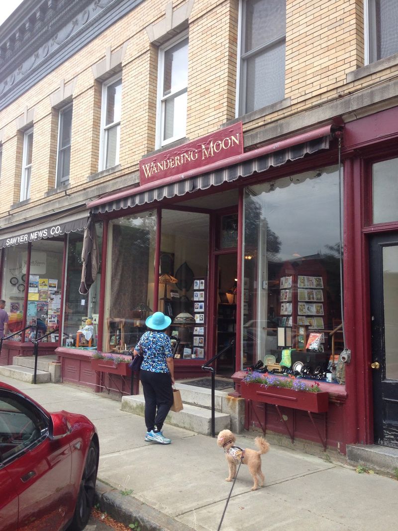 Wandering Moon, Shelburne Falls, MA Wandering Moon, Shelburne Falls, MA