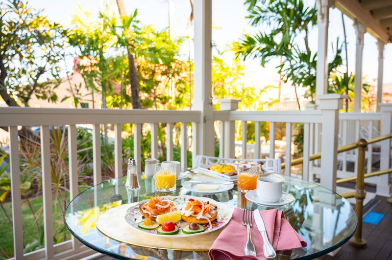 Warm Service And The Aloha Spirit
