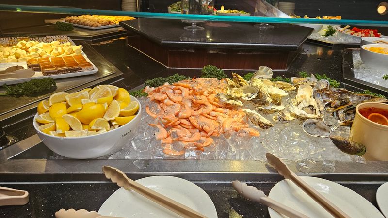 Weekend Seafood Worth Planning Around