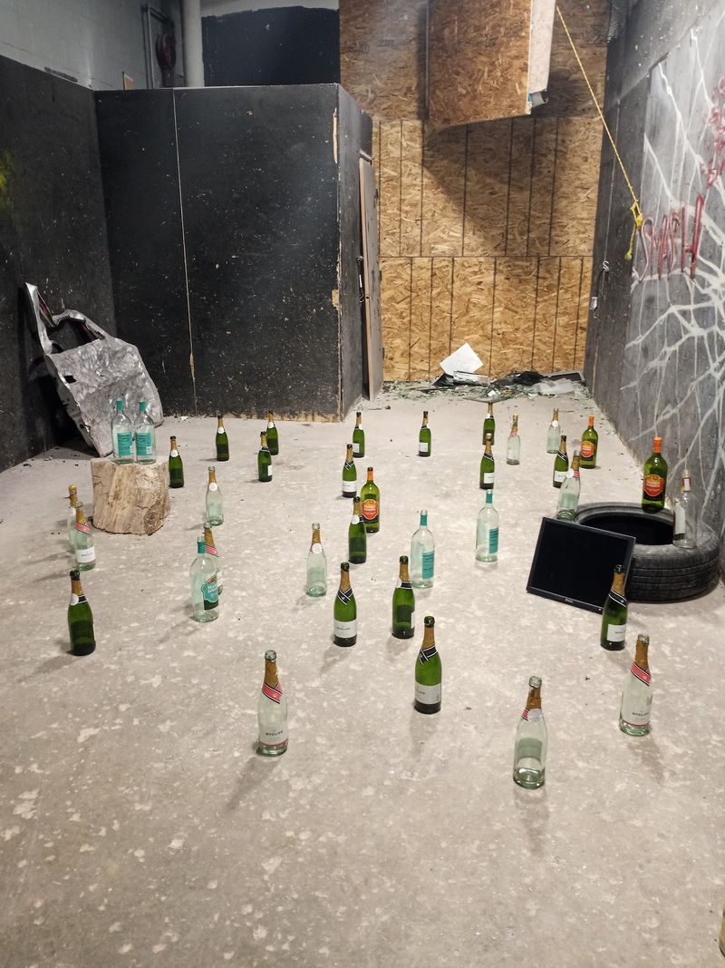 What You Can Actually Smash Inside the Room What You Can Actually Smash Inside the Room