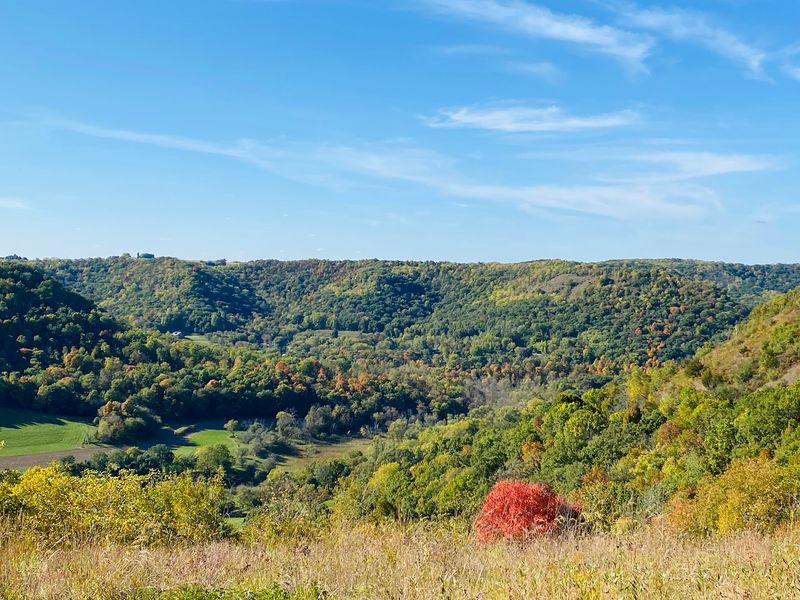 When Fall Colors Set the Bluffs Aglow When Fall Colors Set the Bluffs Aglow