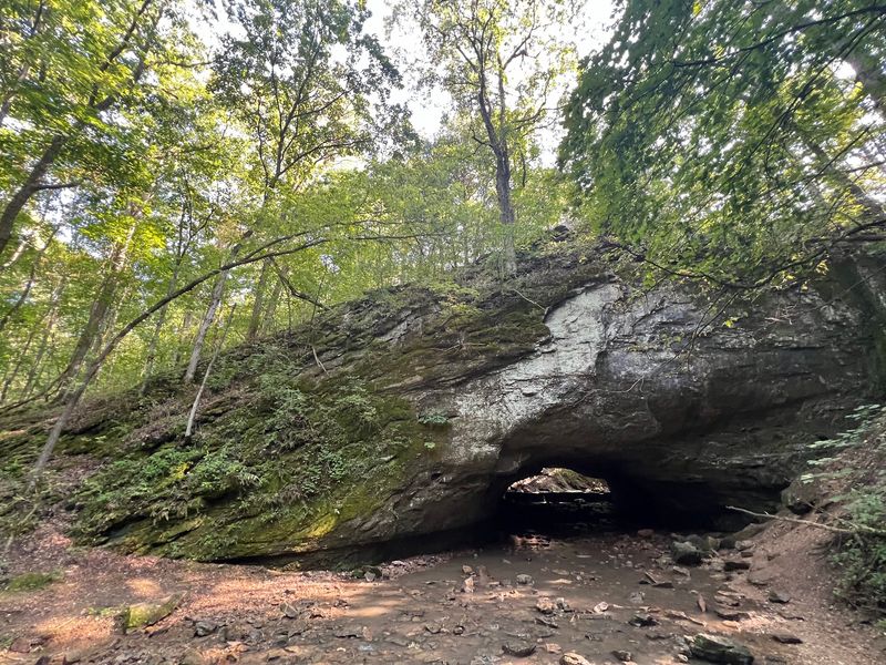 Where This Hidden Arch Sits Near Columbia