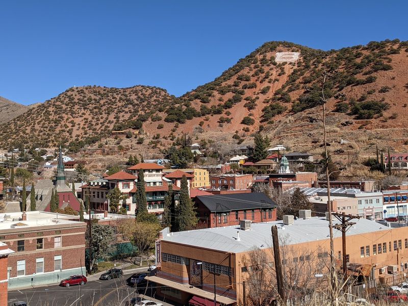 Where This Mountain Town Actually Sits