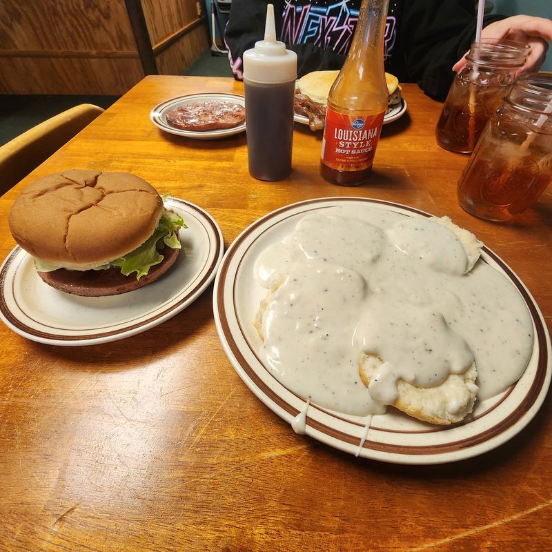 Where To Find This Country Breakfast Counter