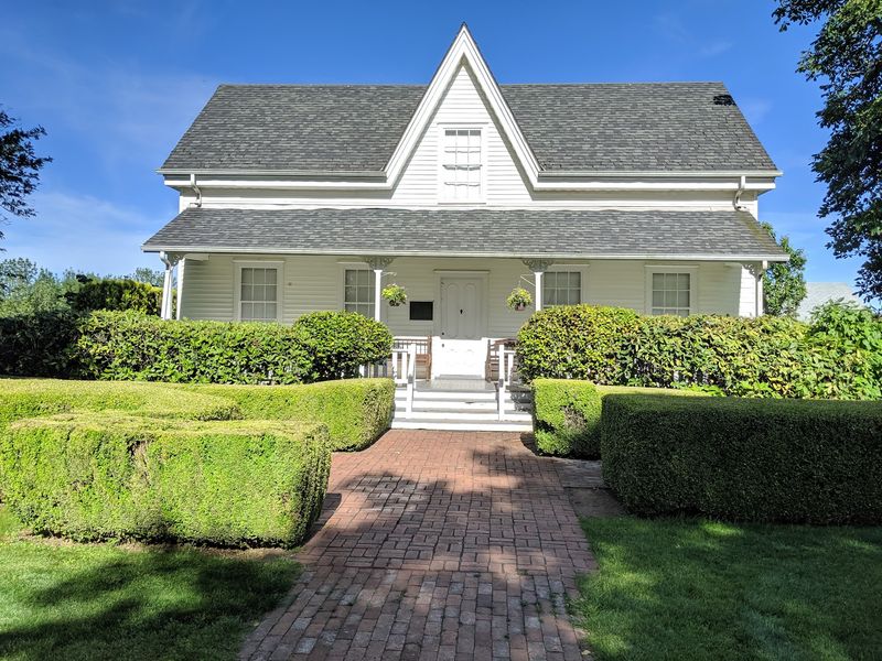 Where To Find This Slice Of Old Oregon