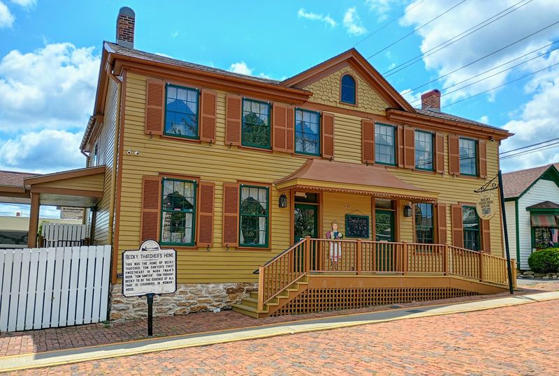 Where a Famous Storyteller Spent His Boyhood