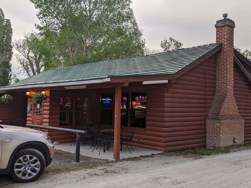 Where to Find This Mountain Steak House Where to Find This Mountain Steak House