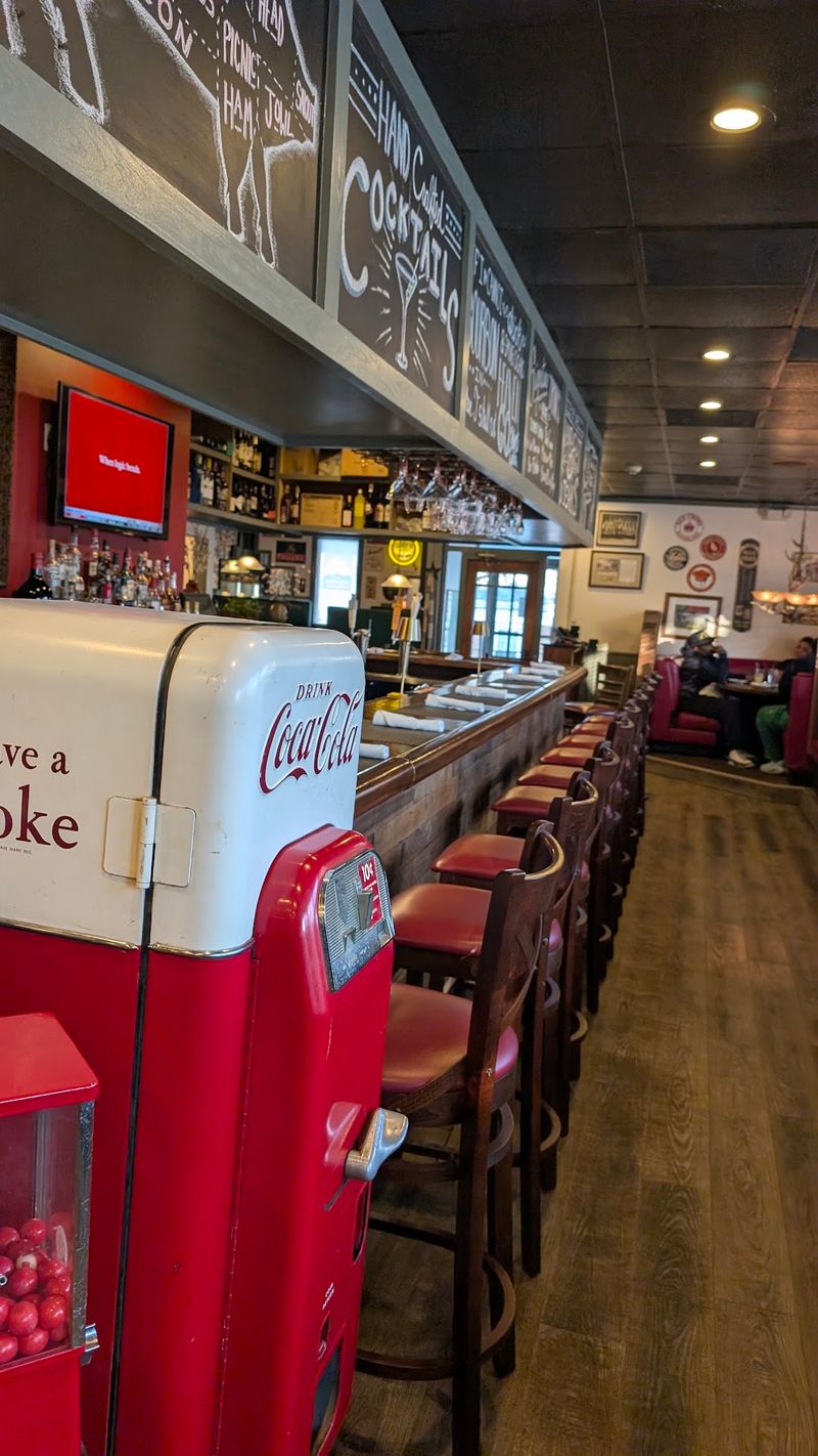 Where to Find This Quiet Cleveland Steakhouse