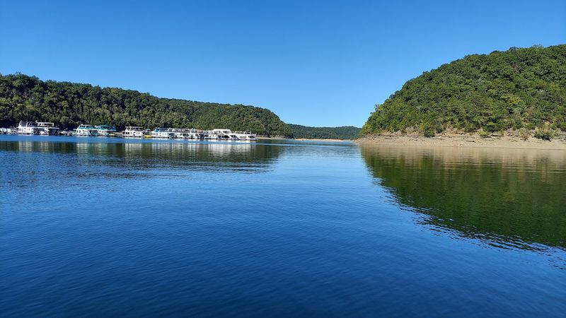 Why Retirees Keep Choosing This Shoreline Why Retirees Keep Choosing This Shoreline