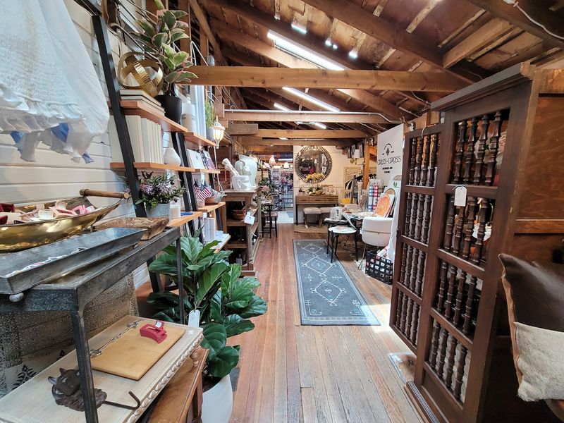 Why This Barn Keeps Drawing Crowds Why This Barn Keeps Drawing Crowds