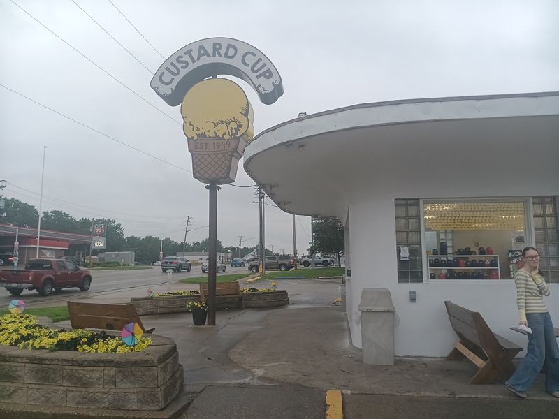 Why This Custard Stand Still Draws A Crowd