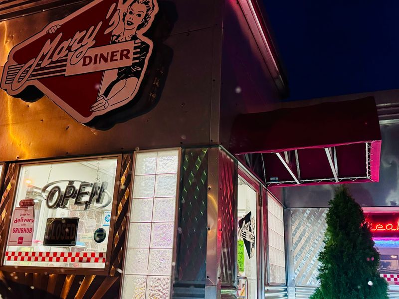 Why This Diner Earns The Detour Why This Diner Earns The Detour