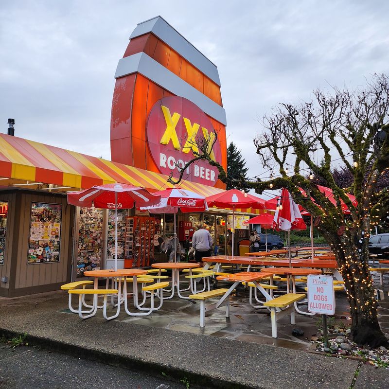 Why This Drive-In Keeps Its Fans Coming Back