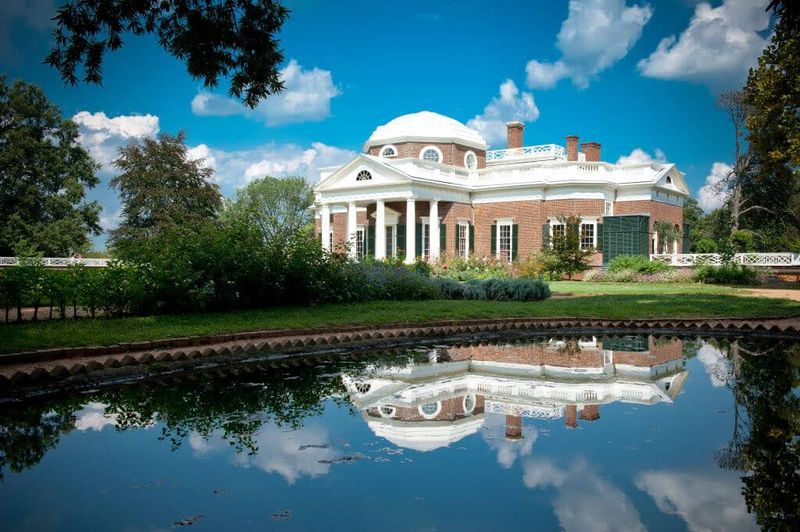 Why This Lakeside City Is Worth A Closer Look