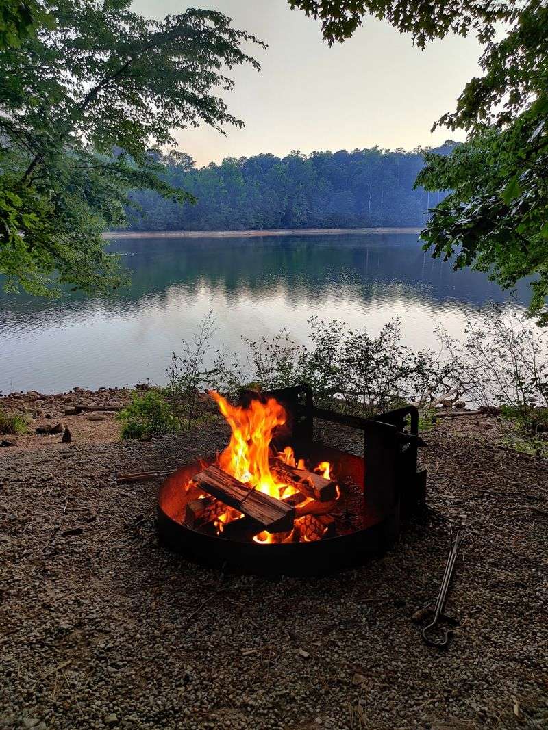 Why This Lakeside Escape Keeps Calling People Back