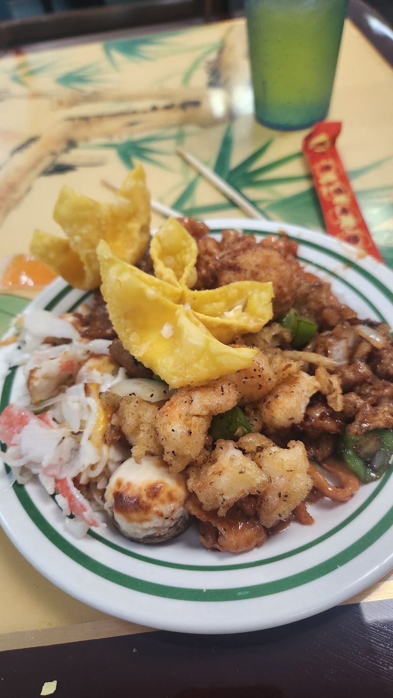 Why This Little Buffet Wins Hearts Why This Little Buffet Wins Hearts
